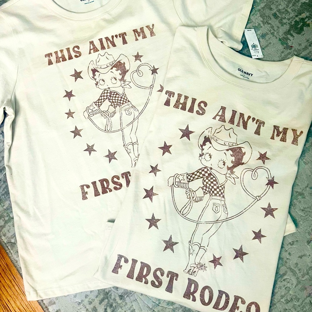 Old Navy Tee - Betty Boop